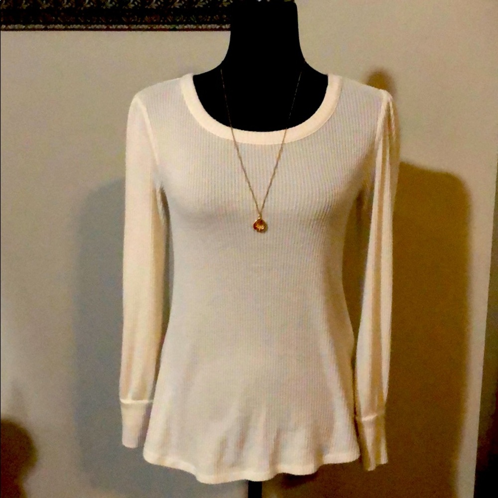 Puff sleeve sweater